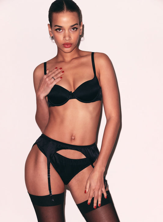 Black Seamless Luxe Balconette Bra - Fleur du Mal
