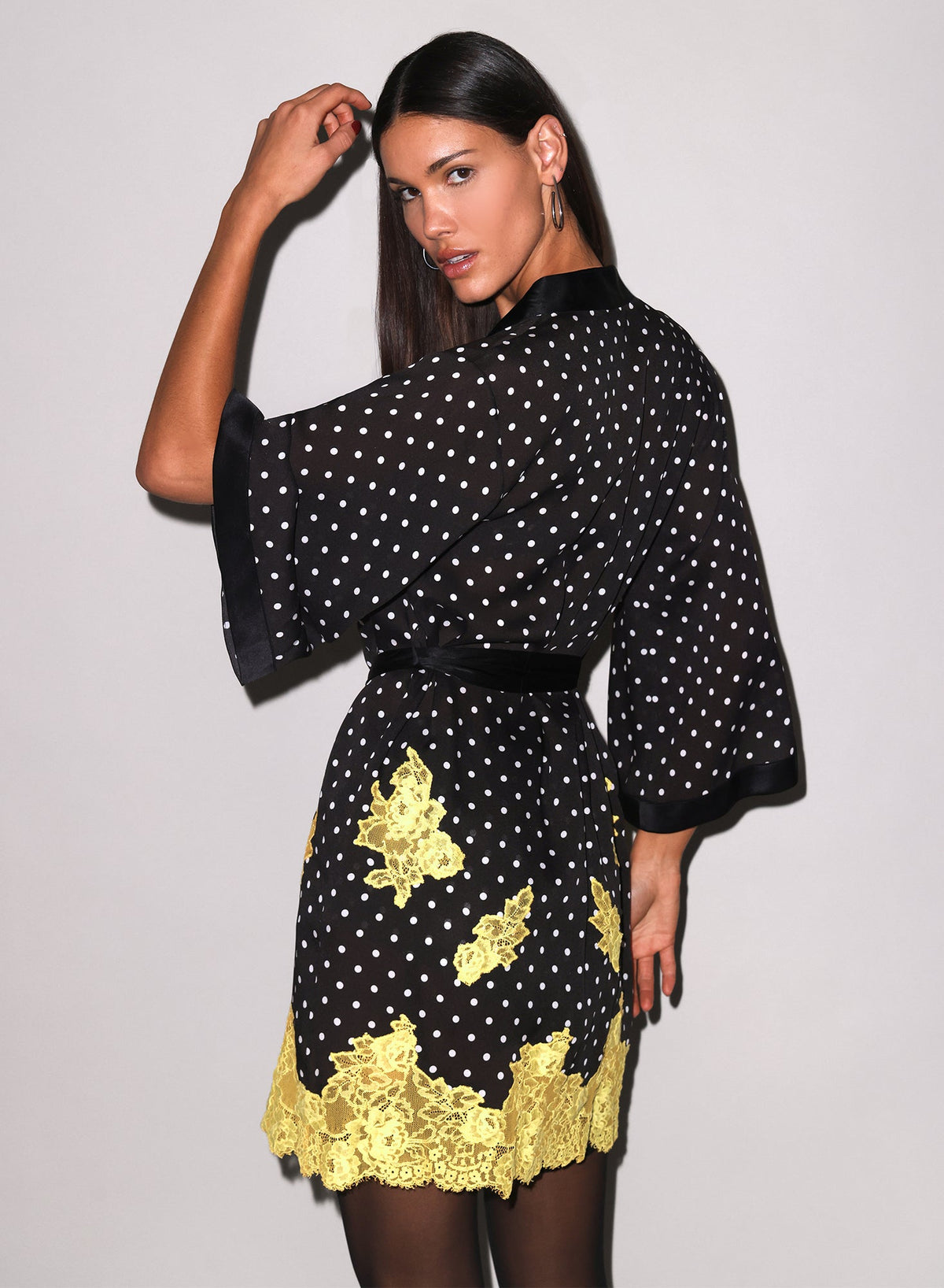 Small Dot Black Juliet Lace Robe - Fleur du Mal