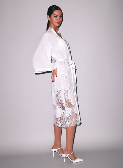 Ivory Mia Lace Long Robe - Fleur du Mal